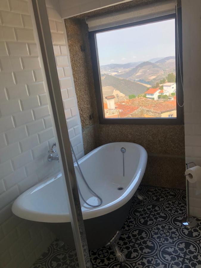 Castas Do Douro Villa Tabuaço Eksteriør billede